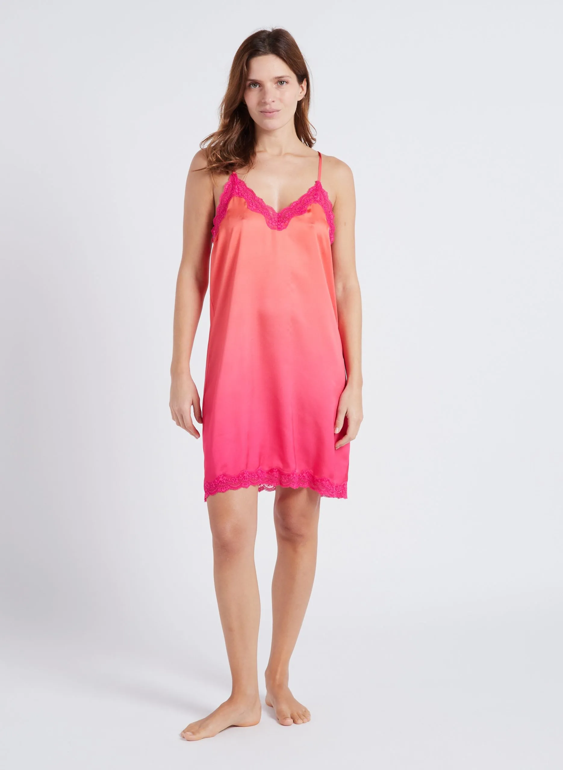 Nuisette col V satinée Rose WILLOW