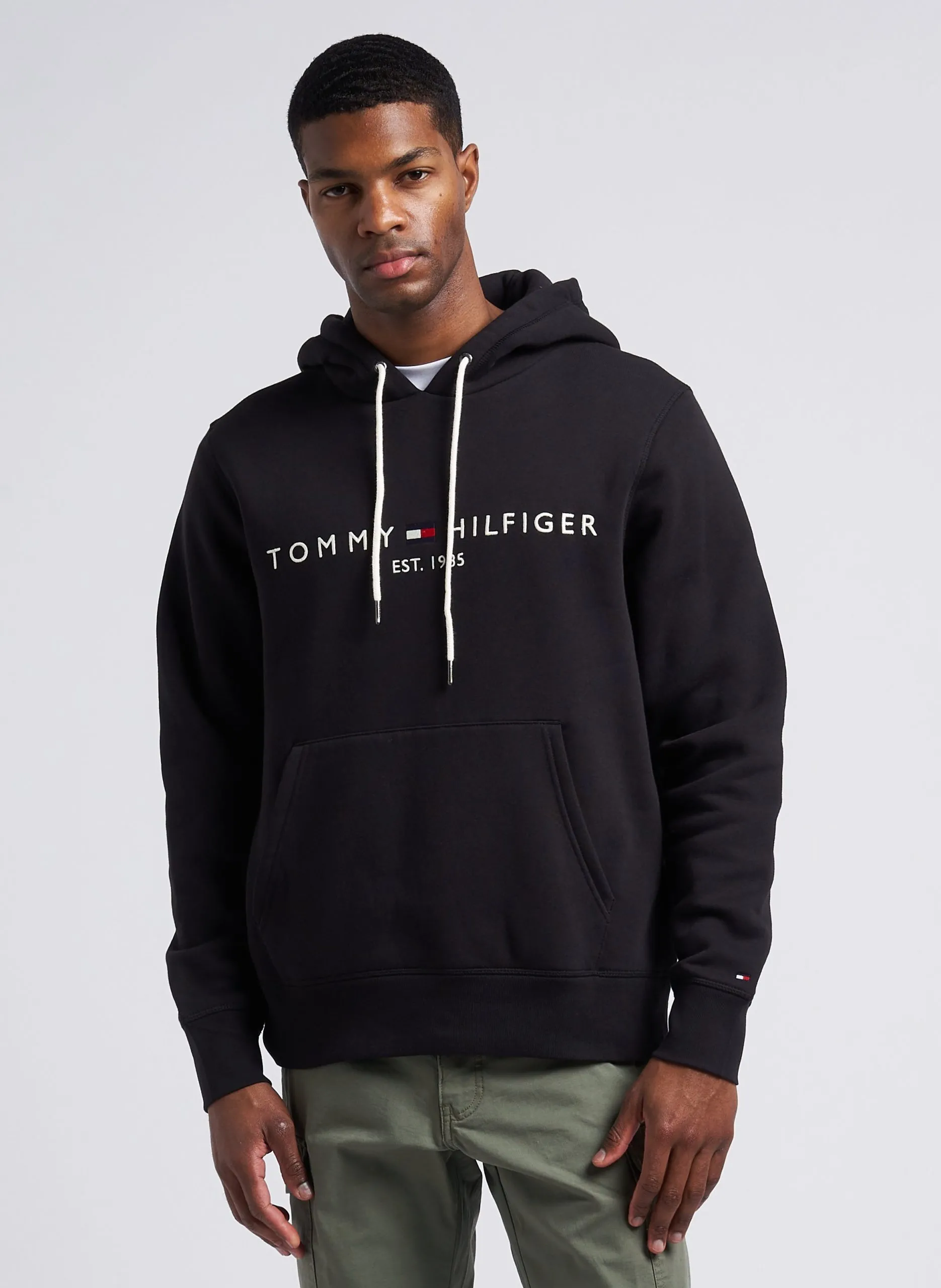 Sweat à capuche regular-fit brodé en molleton Noir