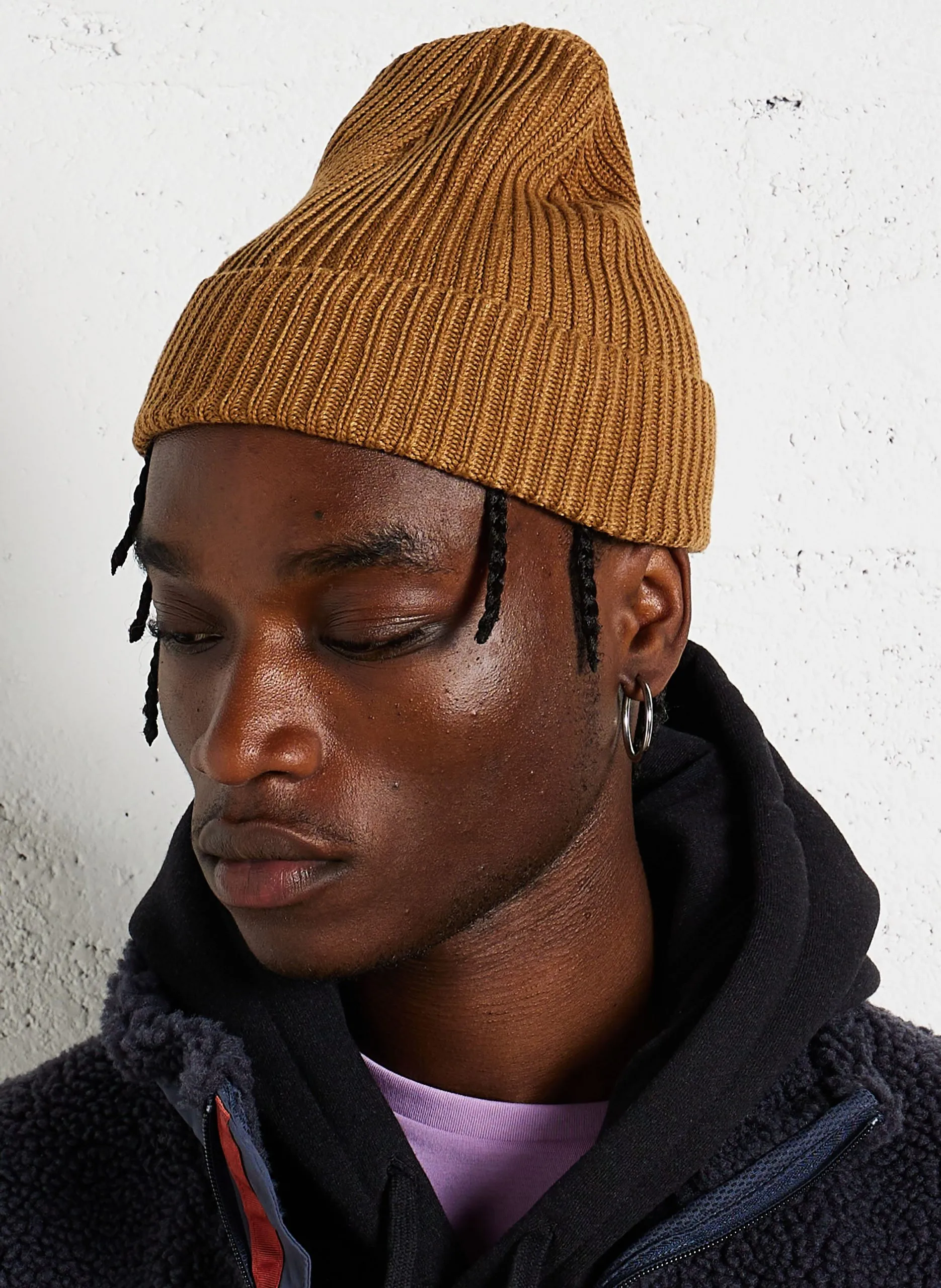 Bonnet en maille côtelée Marron