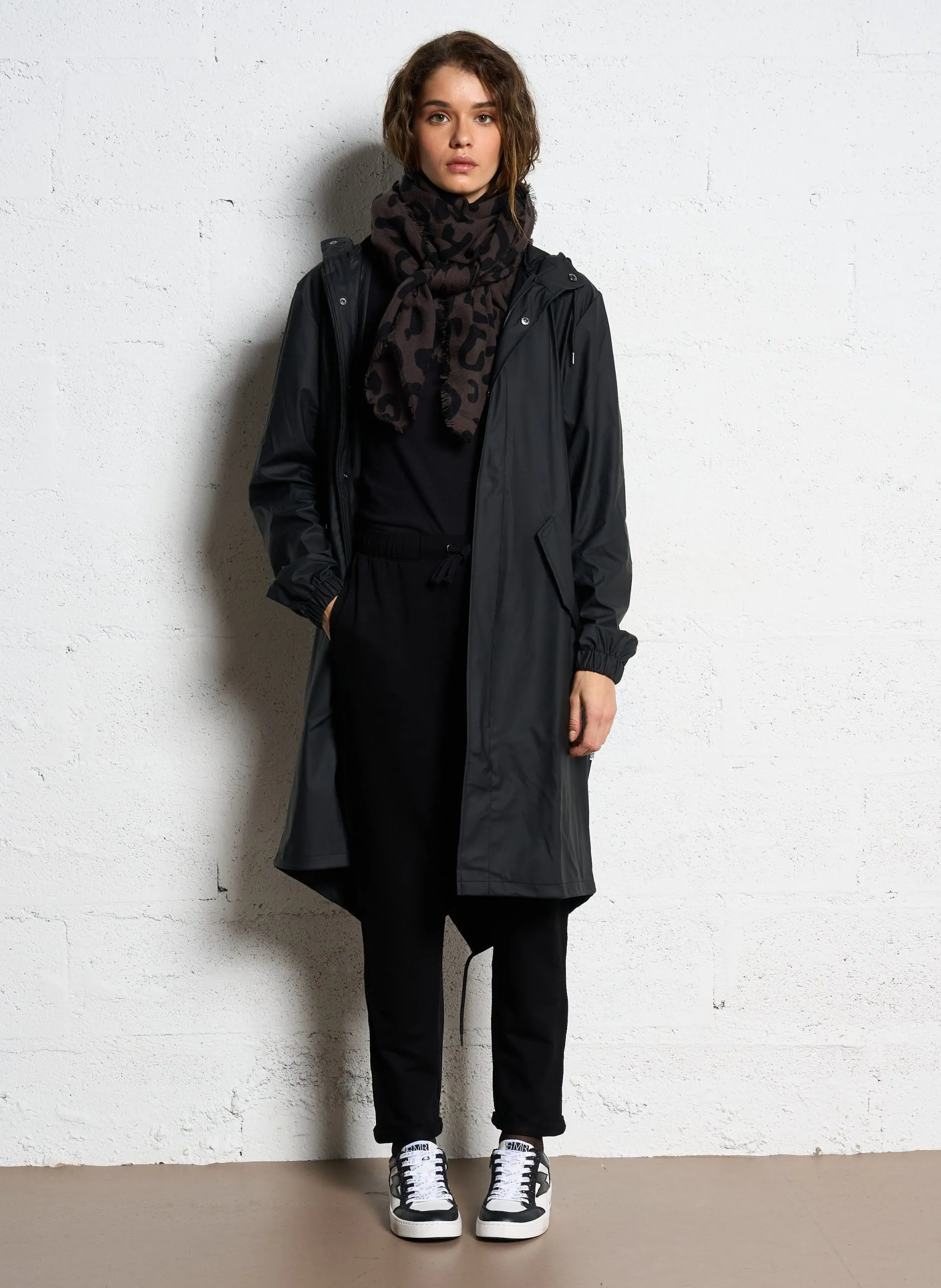 Parka imperméable à capuche Noir