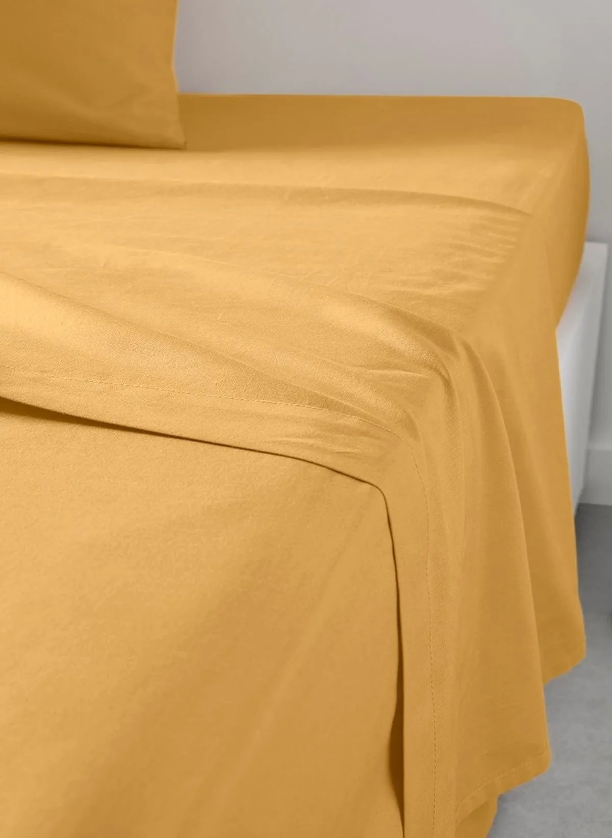 Drap plat pour lit uni en coton Jaune ESSENTIAL