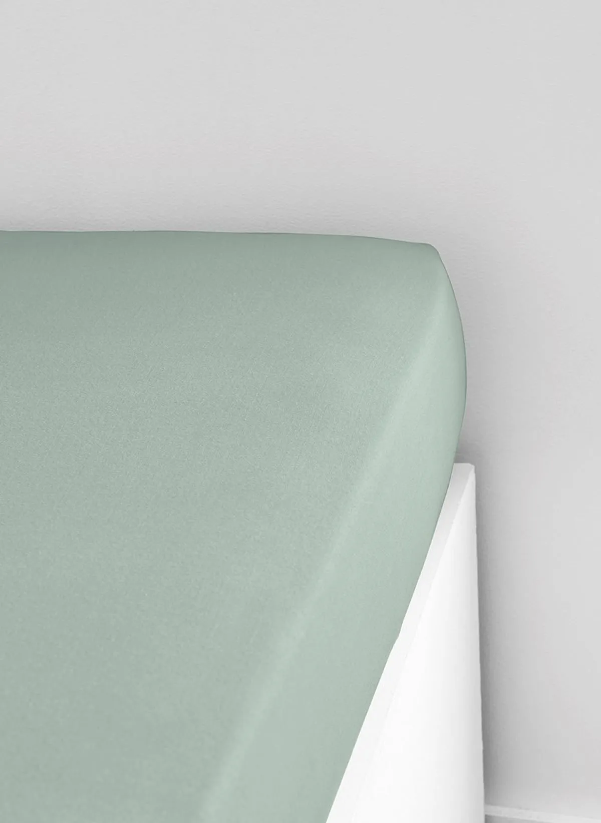 Drap housse uni en coton Vert ESSENTIAL