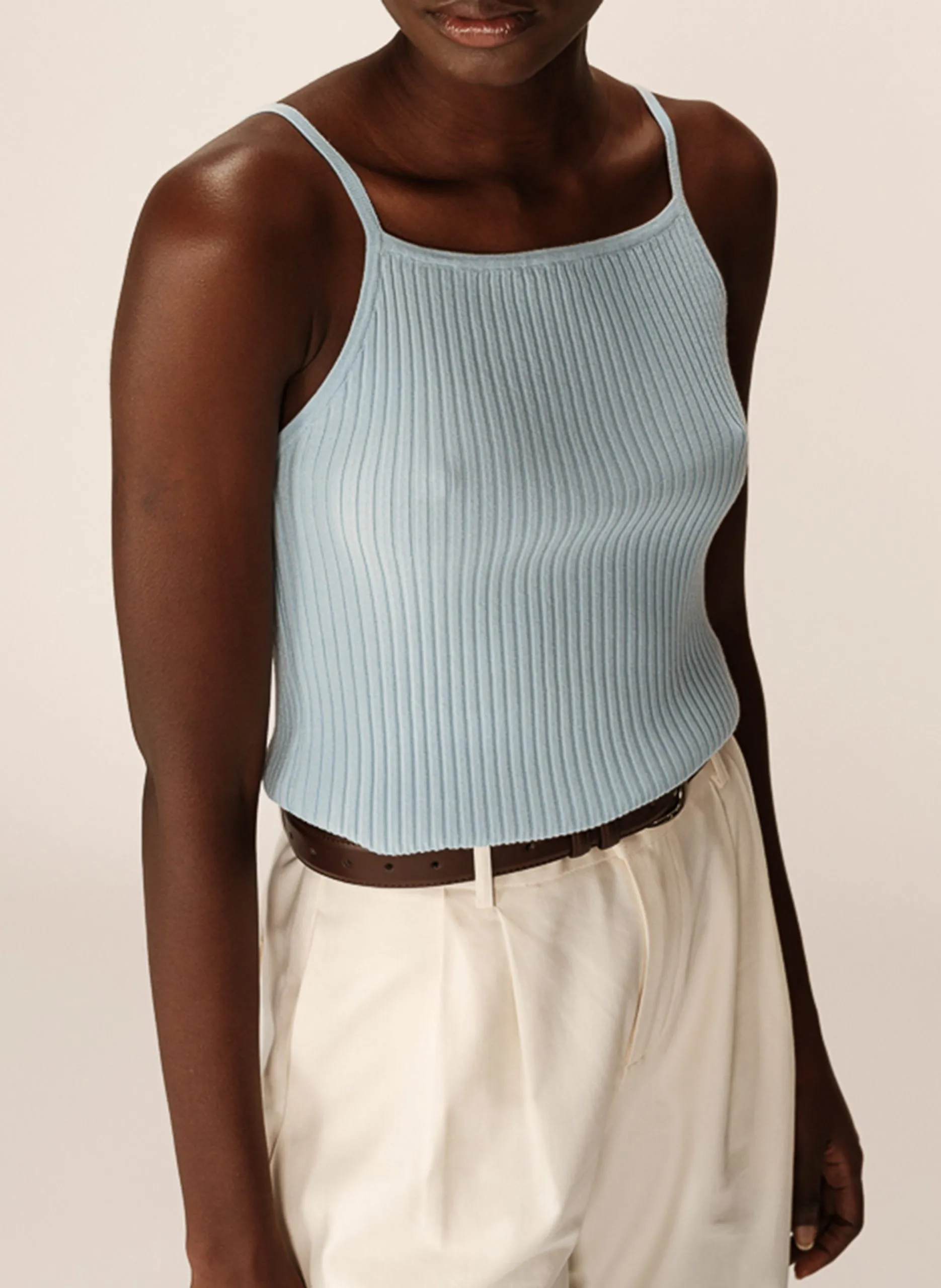 Débardeur maille fines bretelles Bleu PABLO