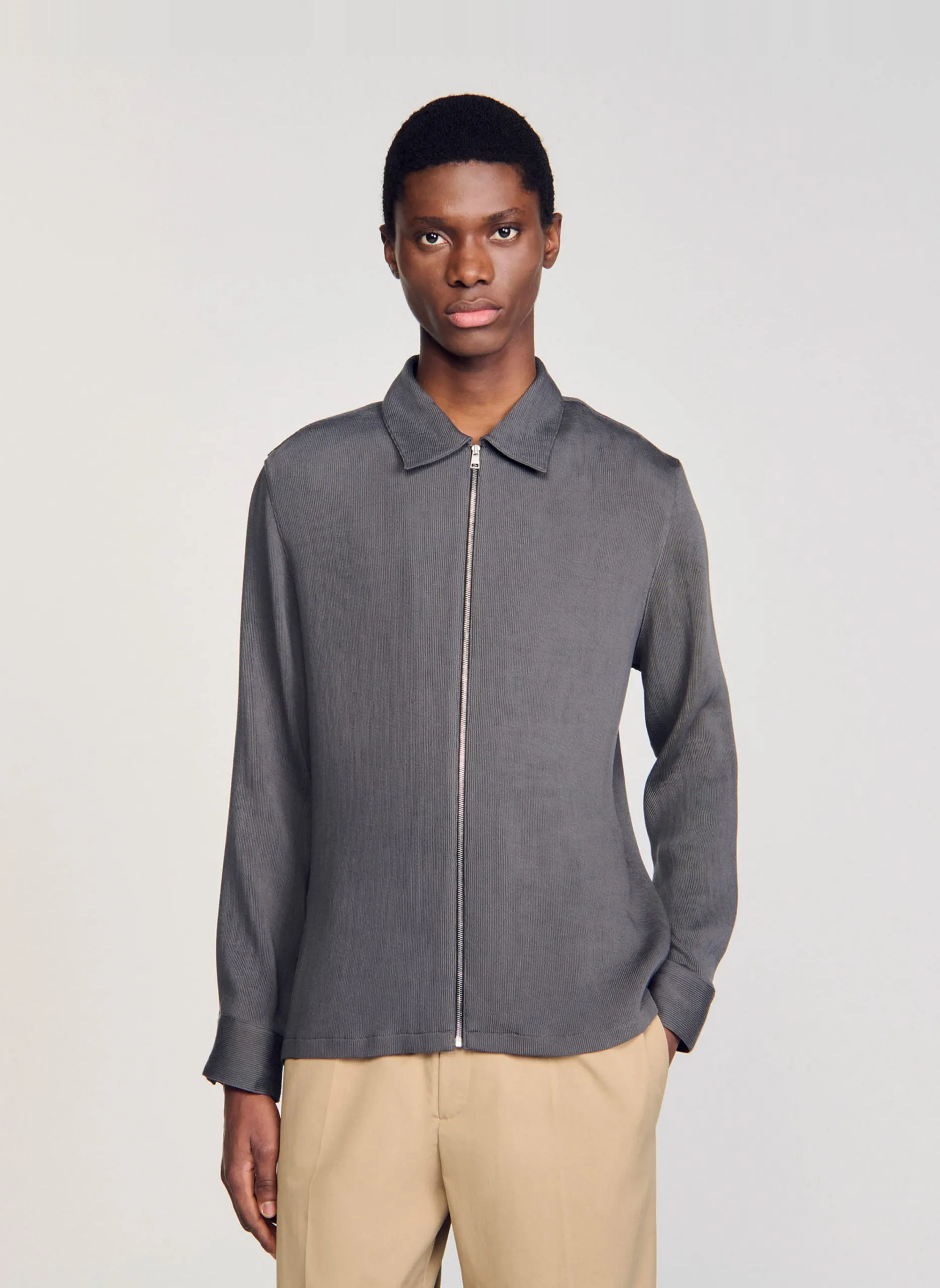 Chemise regular col classique Gris