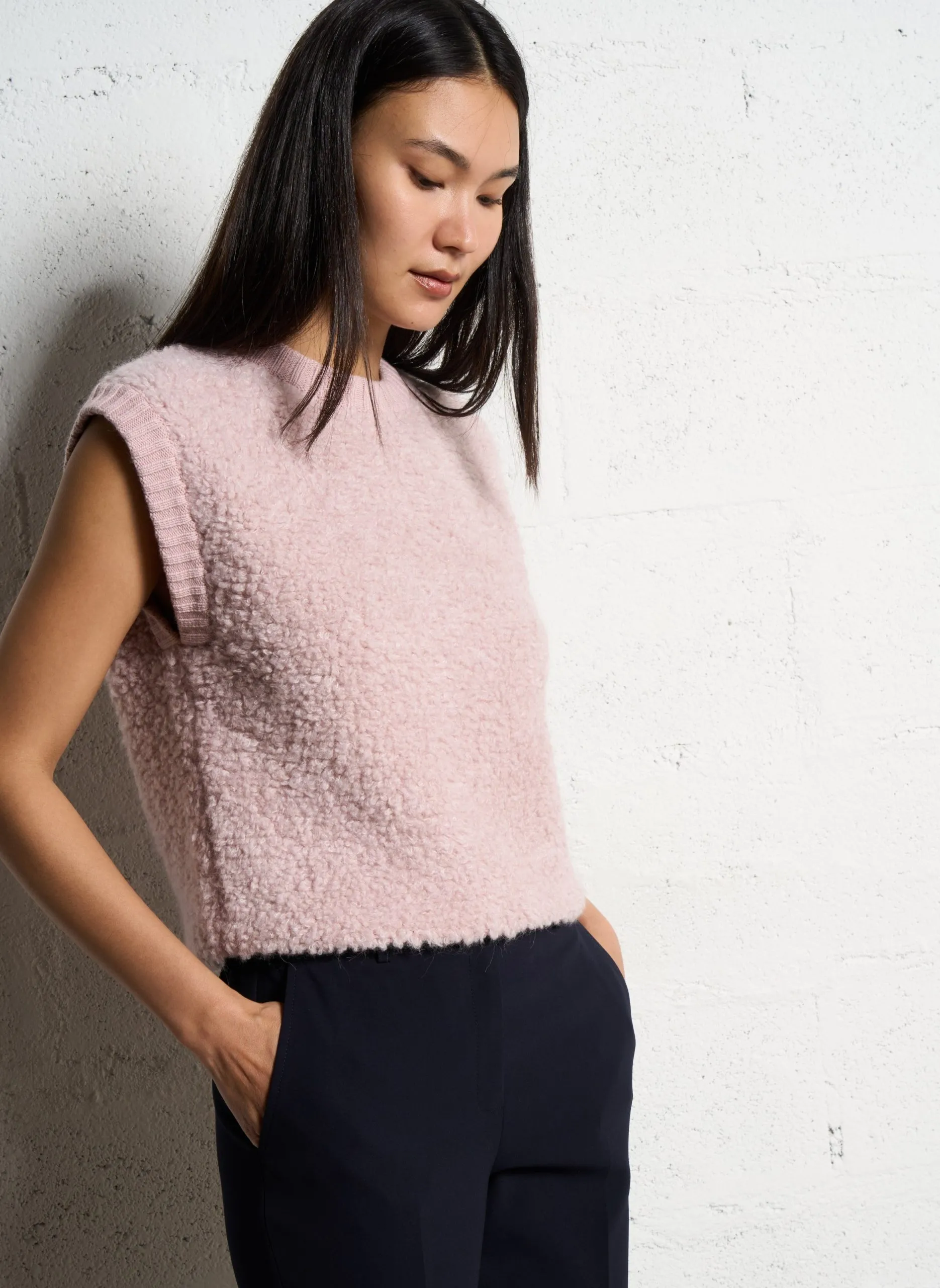 Pull sans manches en maille bouclette Violet STELLA