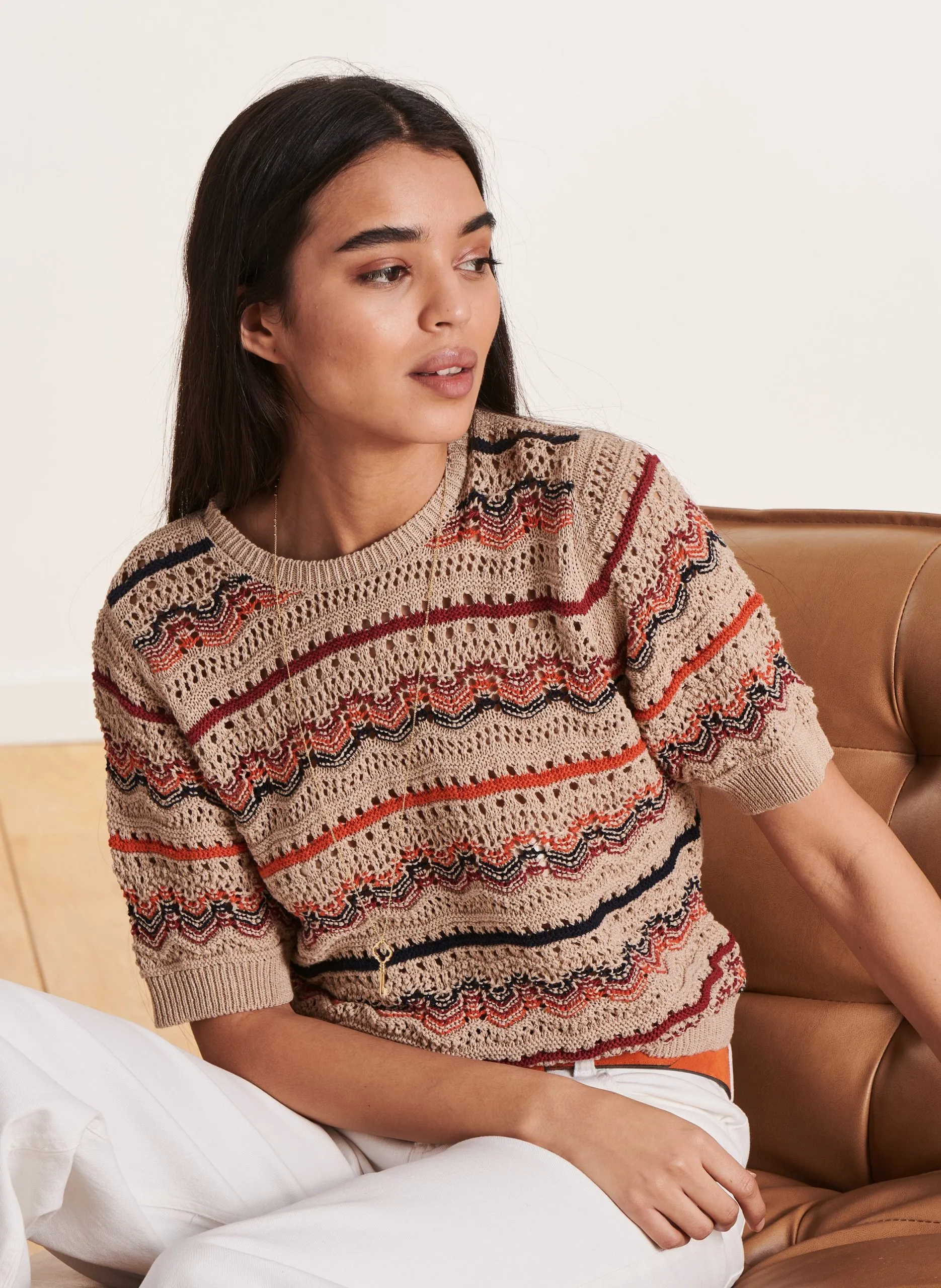 Pull court en maille crochet fantaisie Multicolore
