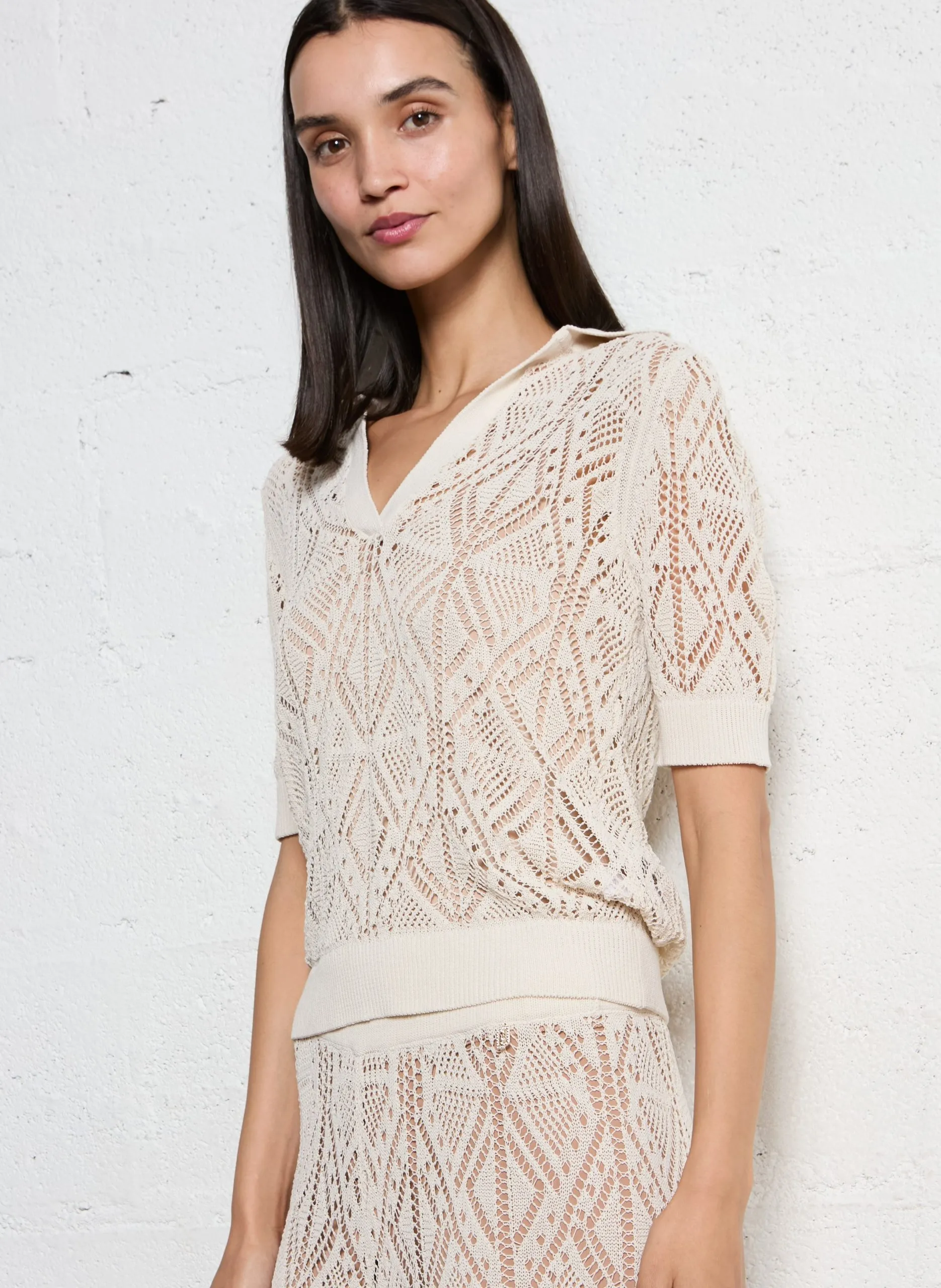 Pull droit encolure V Beige