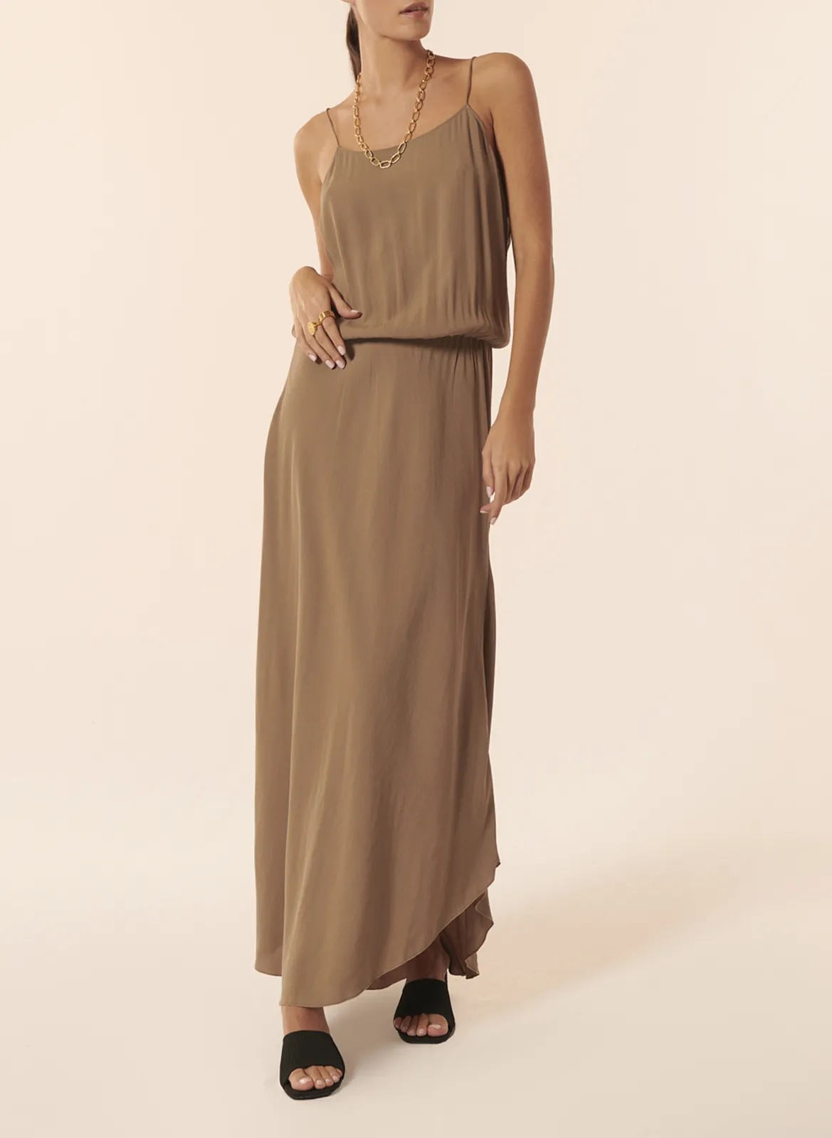 Robe longue droite encolure ronde Marron BILL