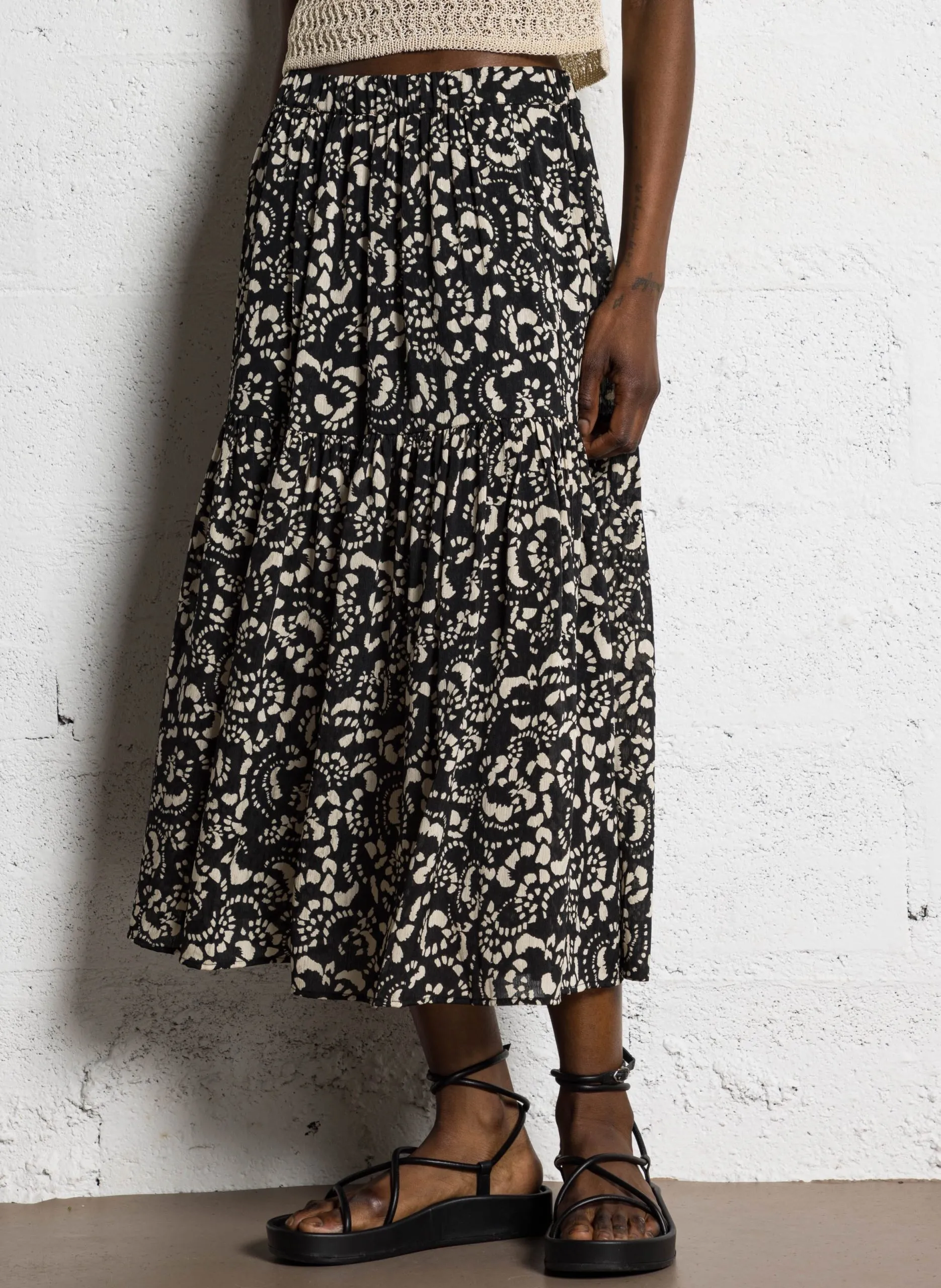 Jupe à étages imprimée Noir EOLA