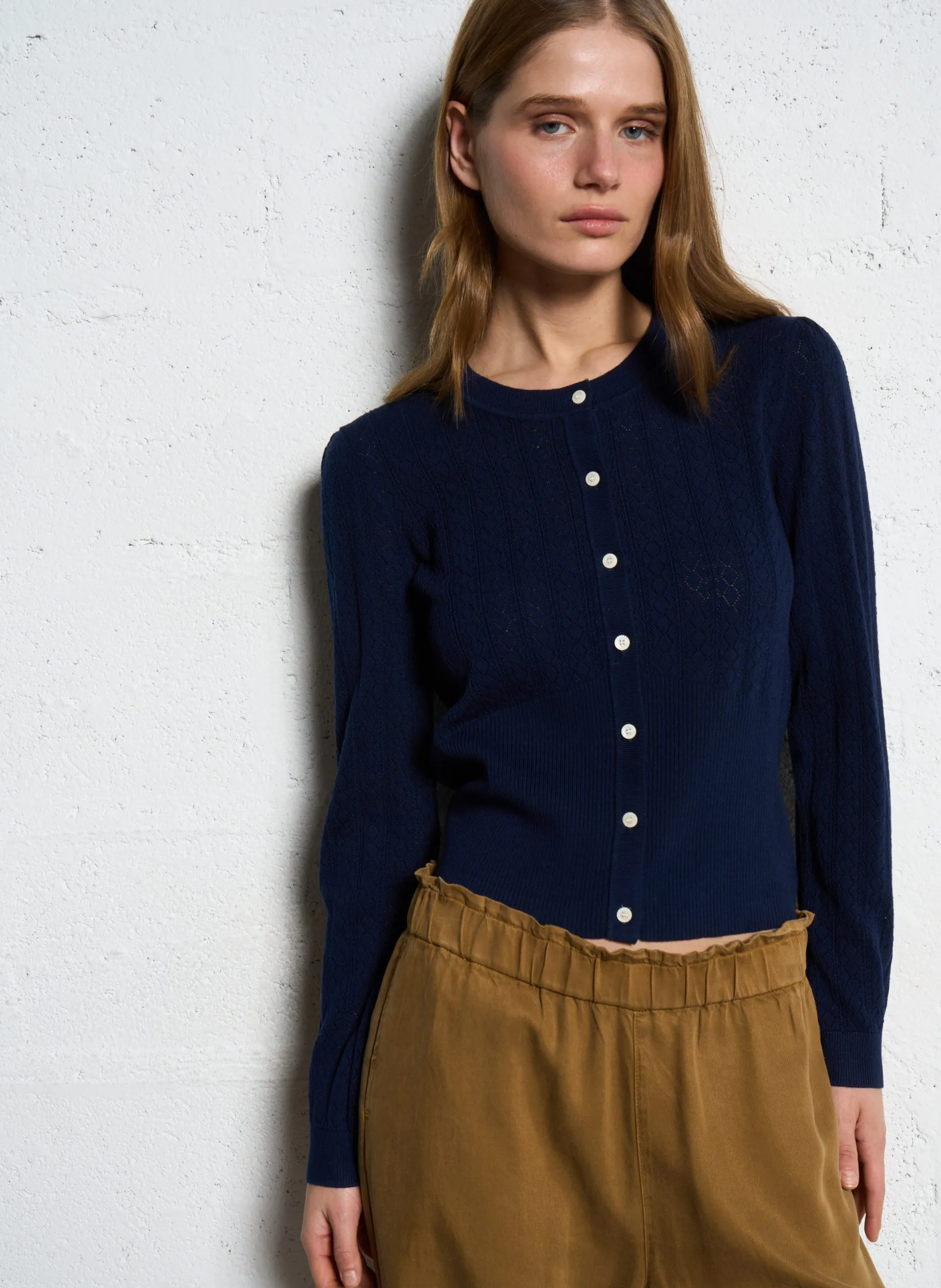 Cardigan ajusté col rond en maille Bleu ANGELINA