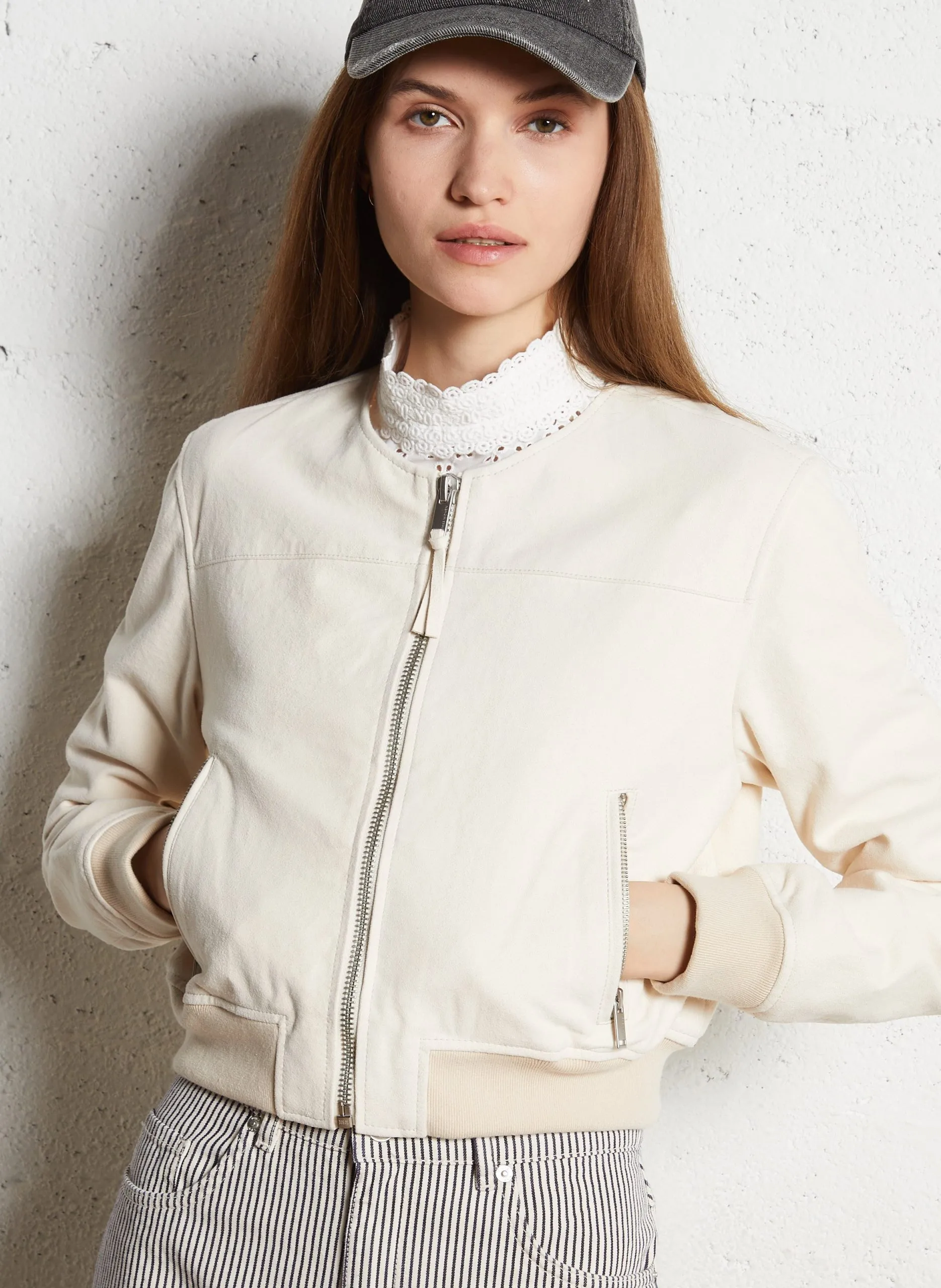 Veste droite col rond en cuir Beige
