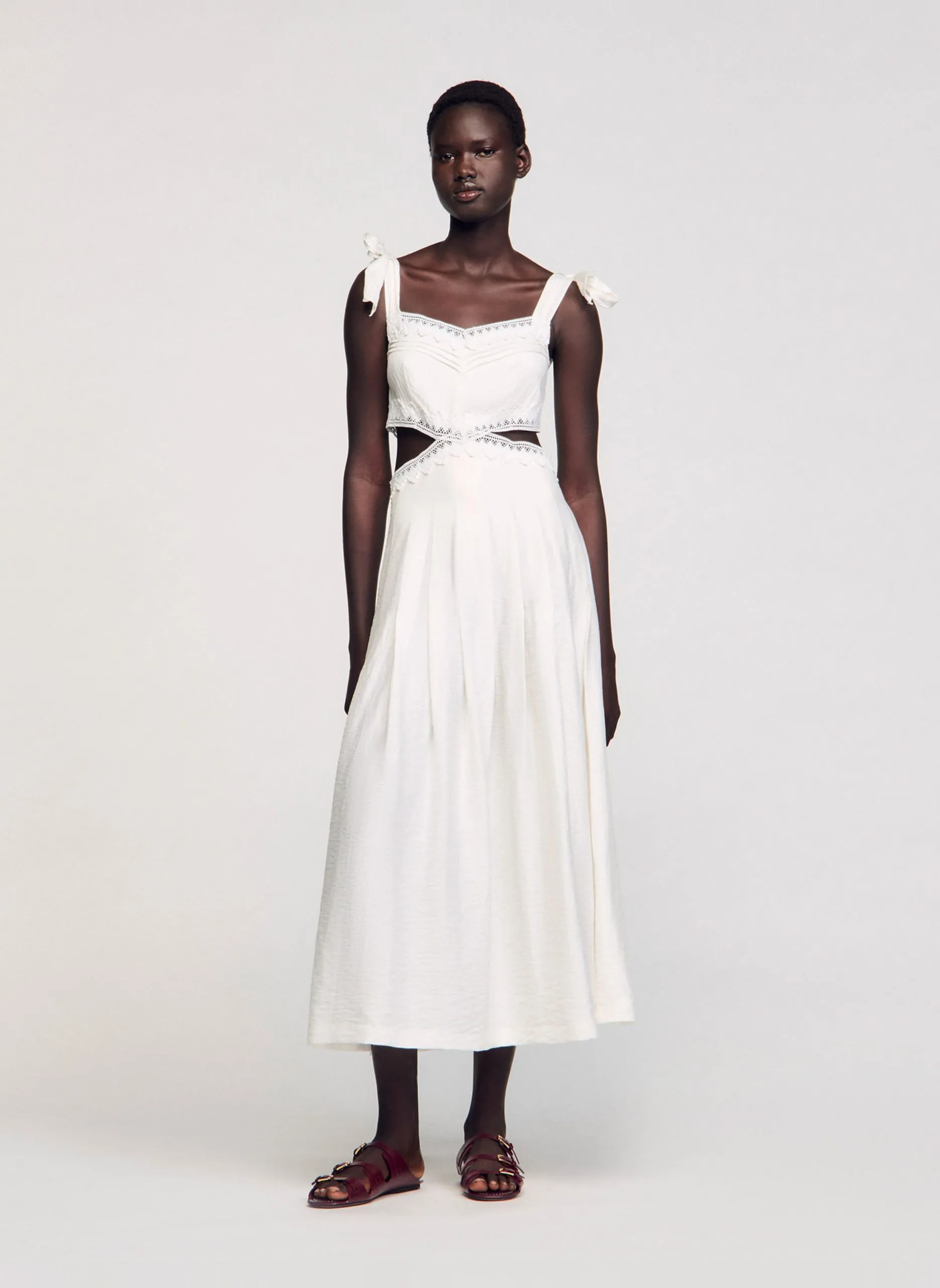 Robe longue à galons dentelle Blanc