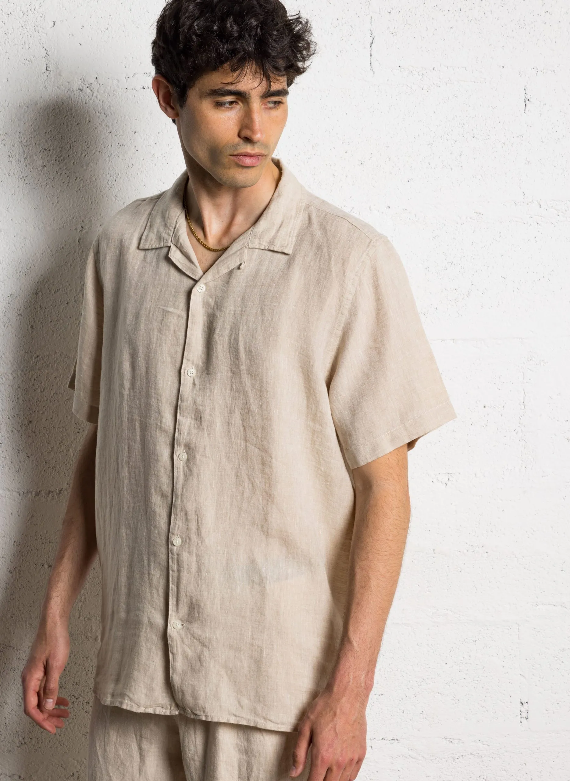 Chemise droite col classique en lin bio Beige