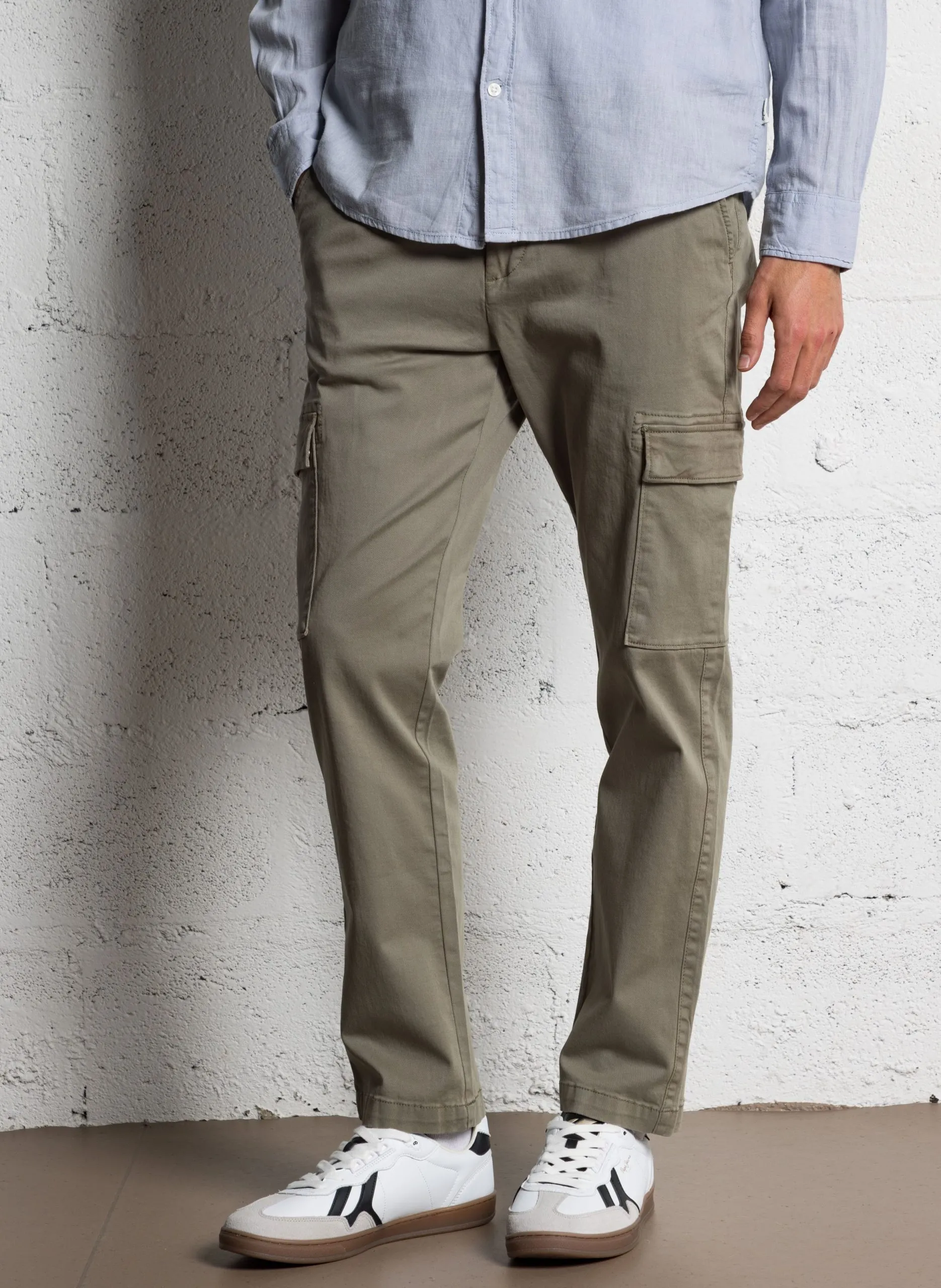 Pantalon cargo slim Vert