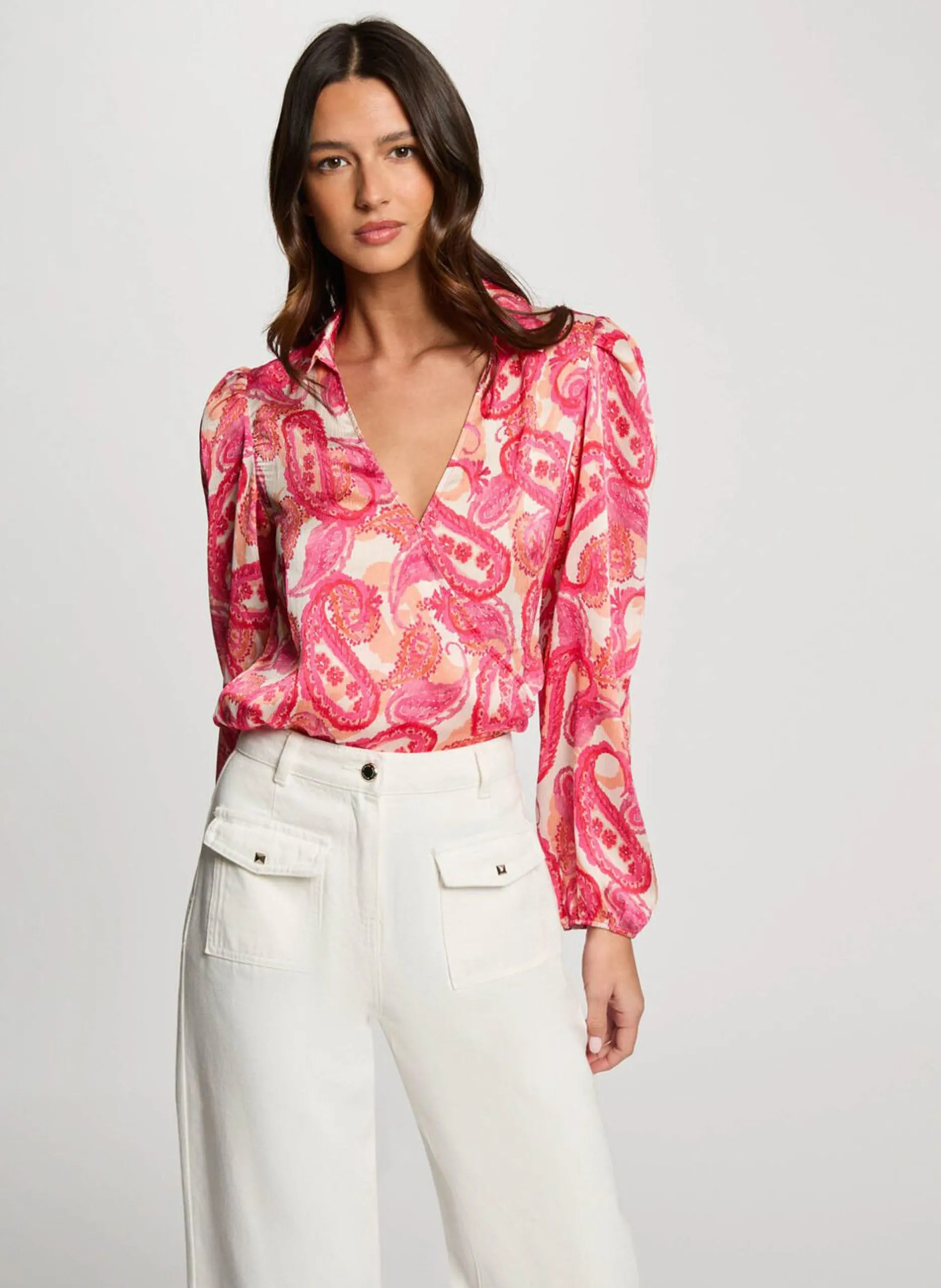Blouse droite col v à motifs Rose 251-OSTA.F