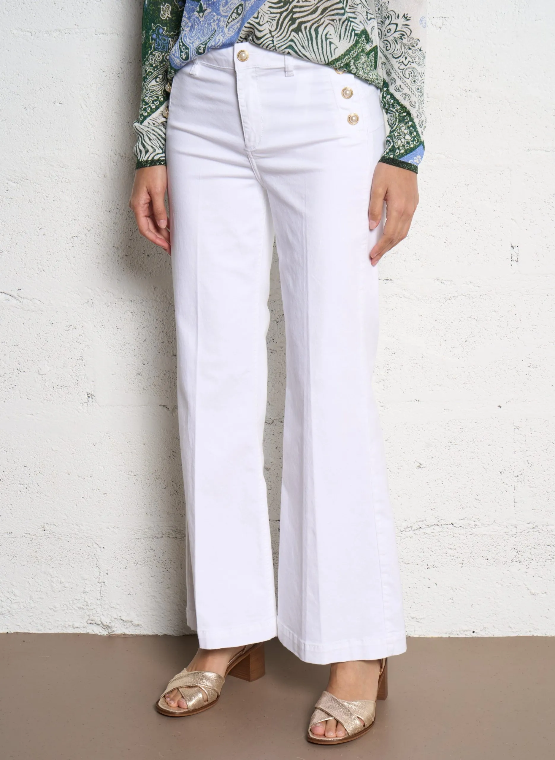 Jean flare en coton mélangé Blanc