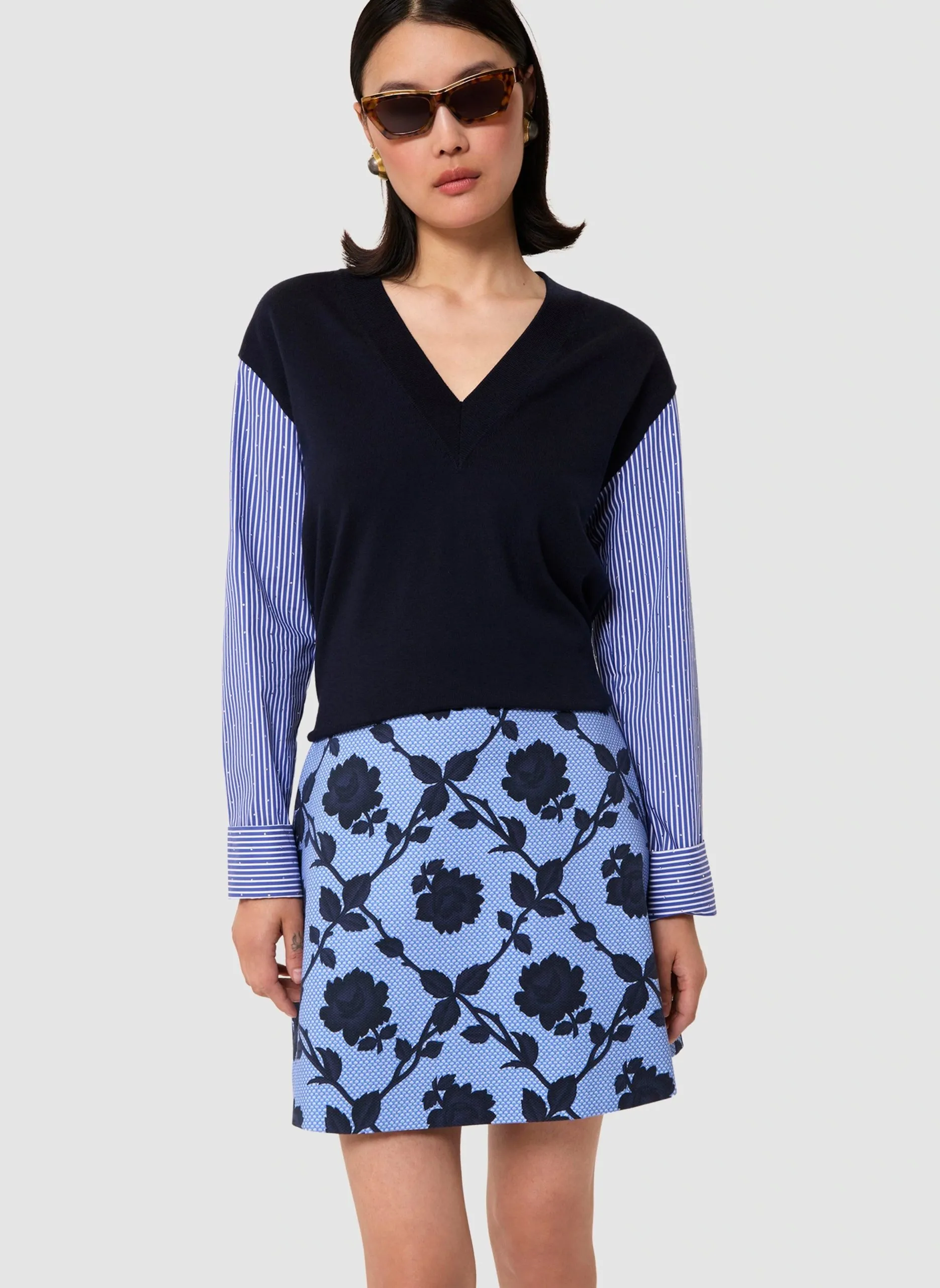 Pull droit col V en laine Bleu PRIMEBLUE