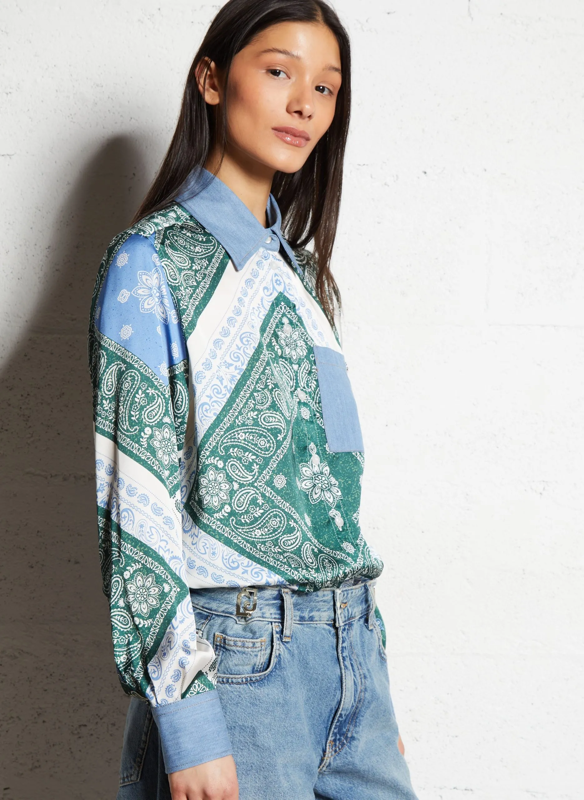 Chemise droite en satin imprimé Multicolore