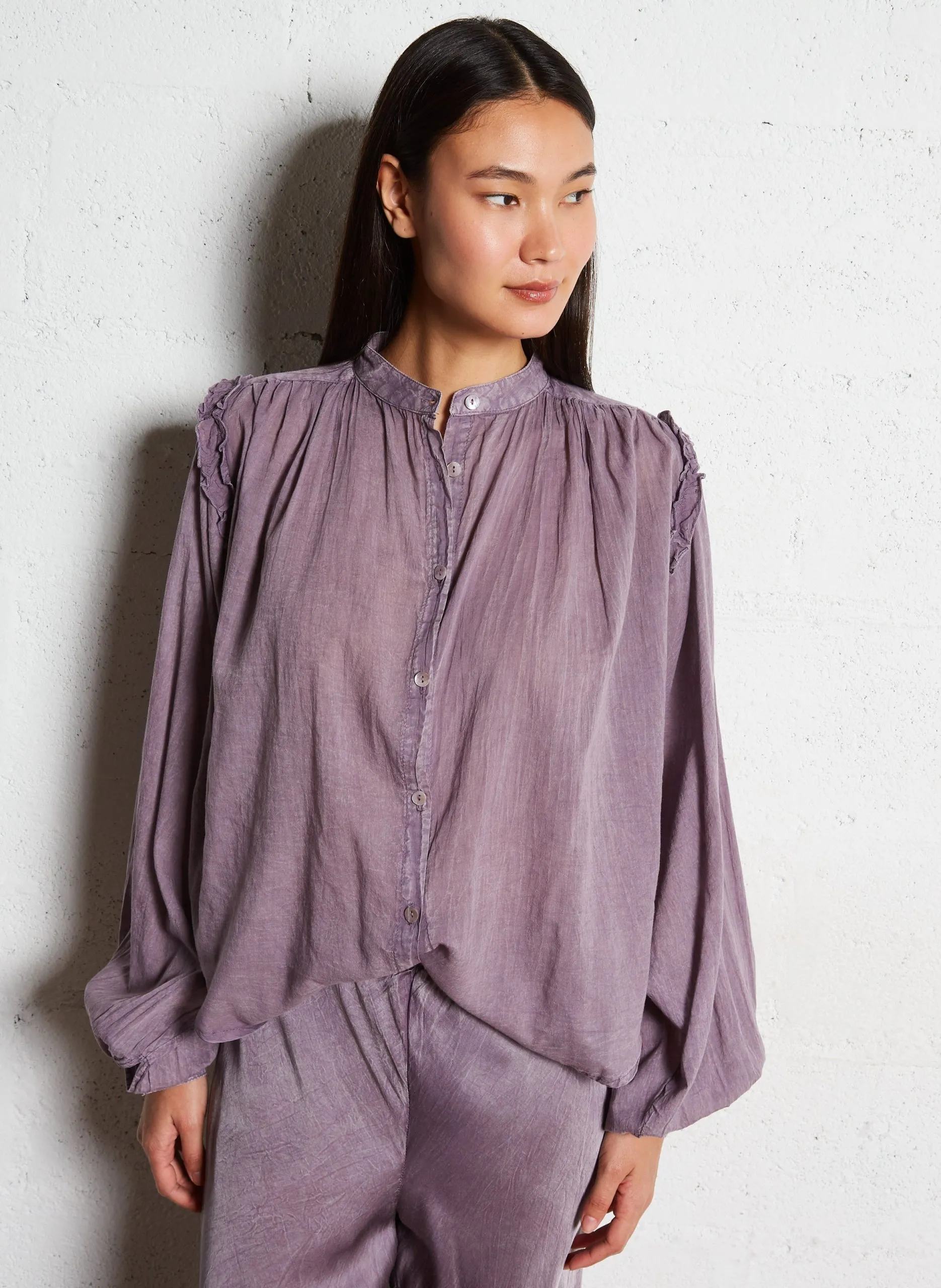 Blouse col rond boutonnée Violet SATI