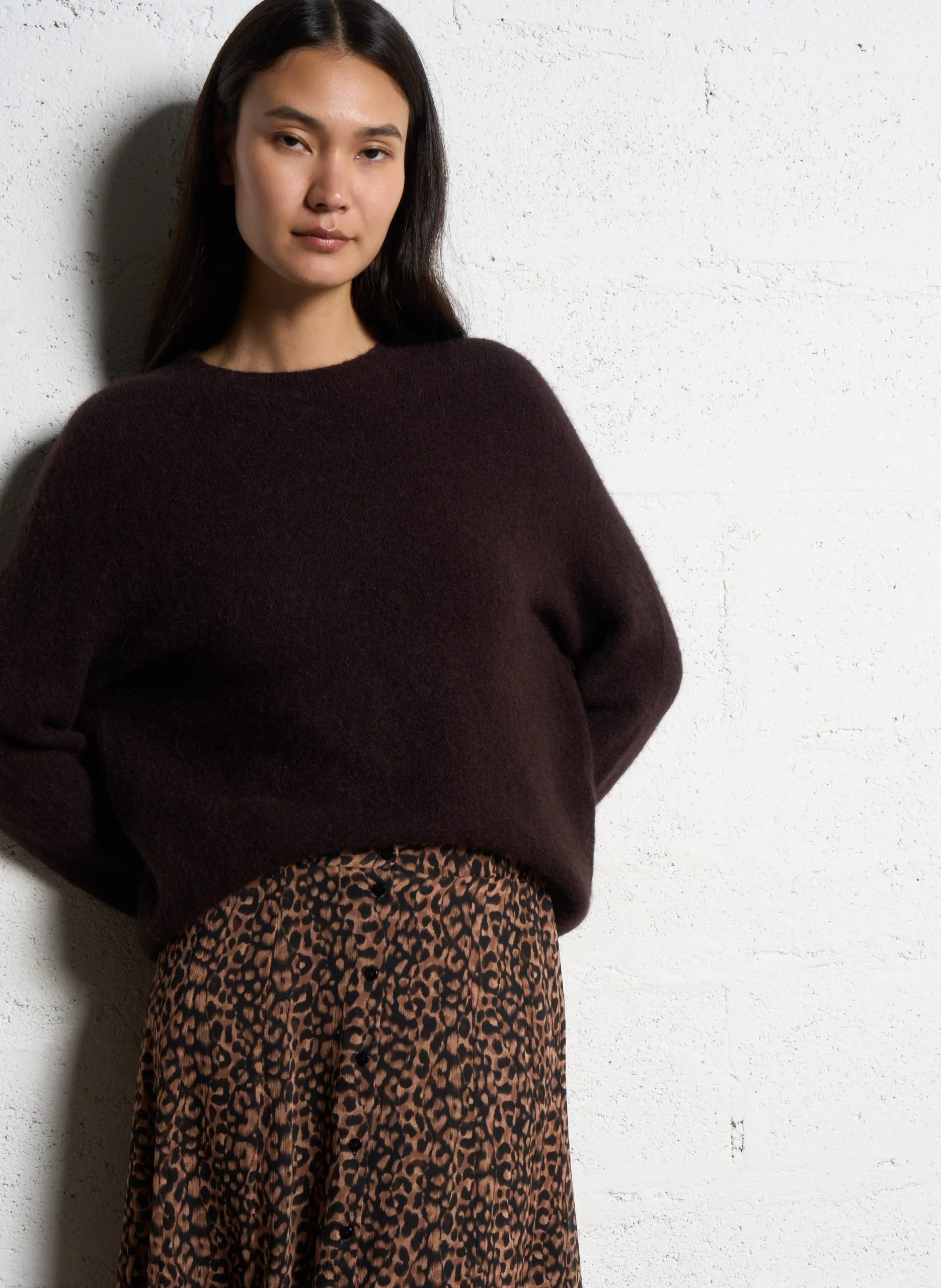 Pull ample col rond en alpaga mélangé Marron