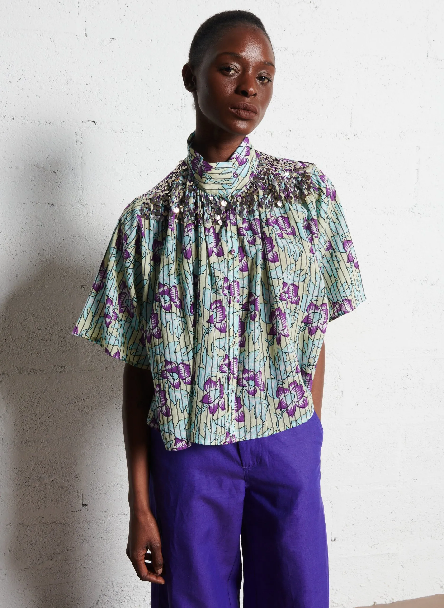 Blouse imprimée à broderies pampilles Violet BHUMI
