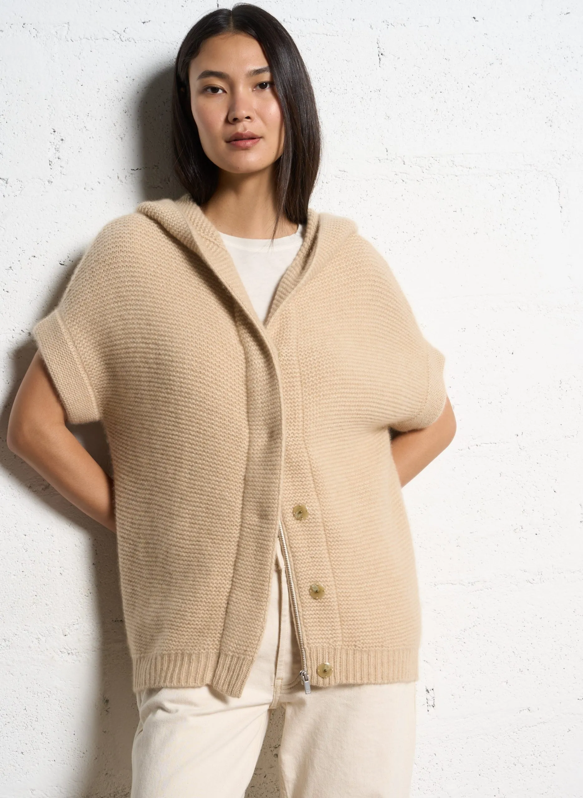 Gilet col à capuche en cachemire Beige GLORY