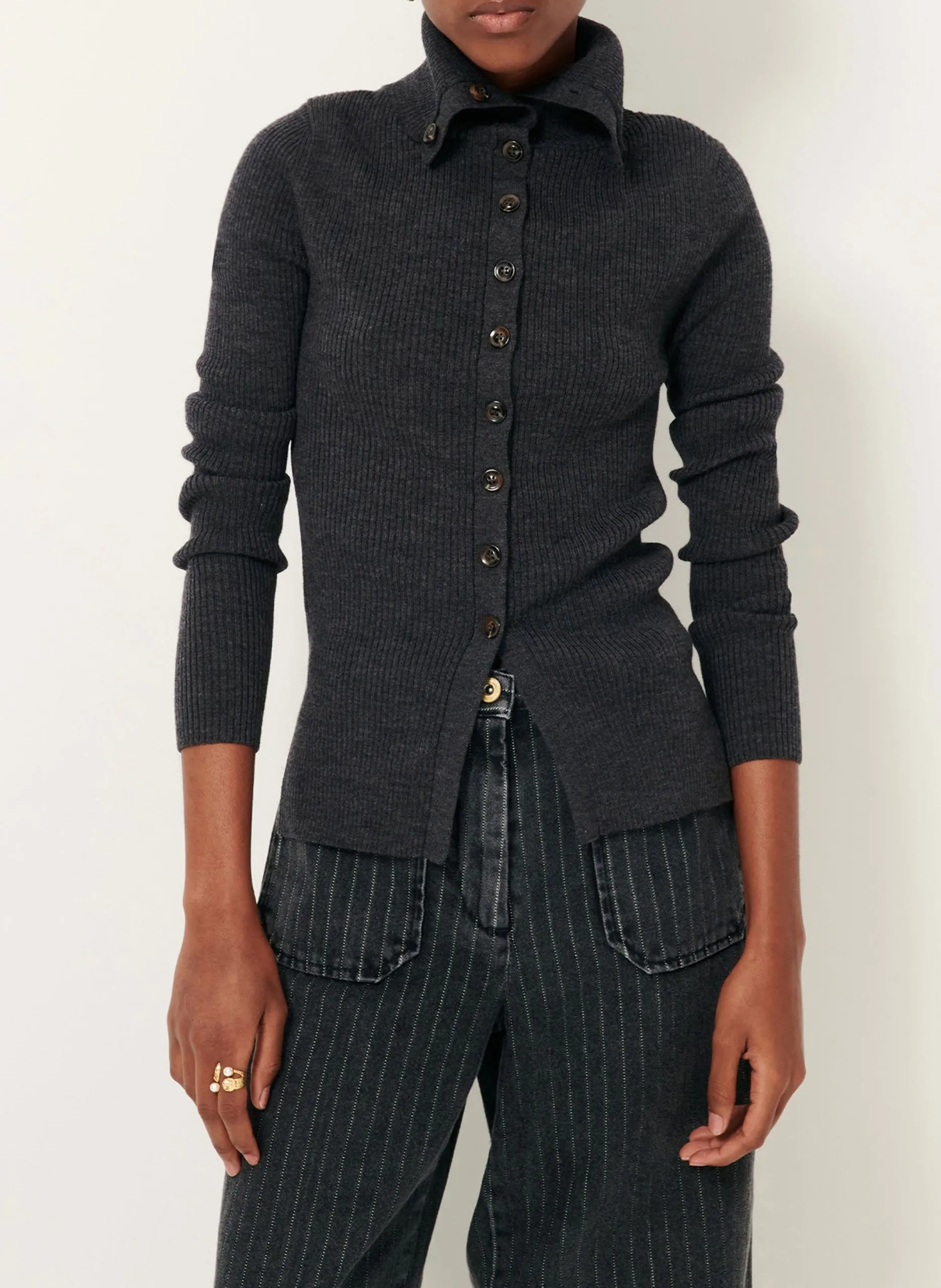 Gilet cintré col montant en laine mérinos côtelée Gris SHIMOTEKA