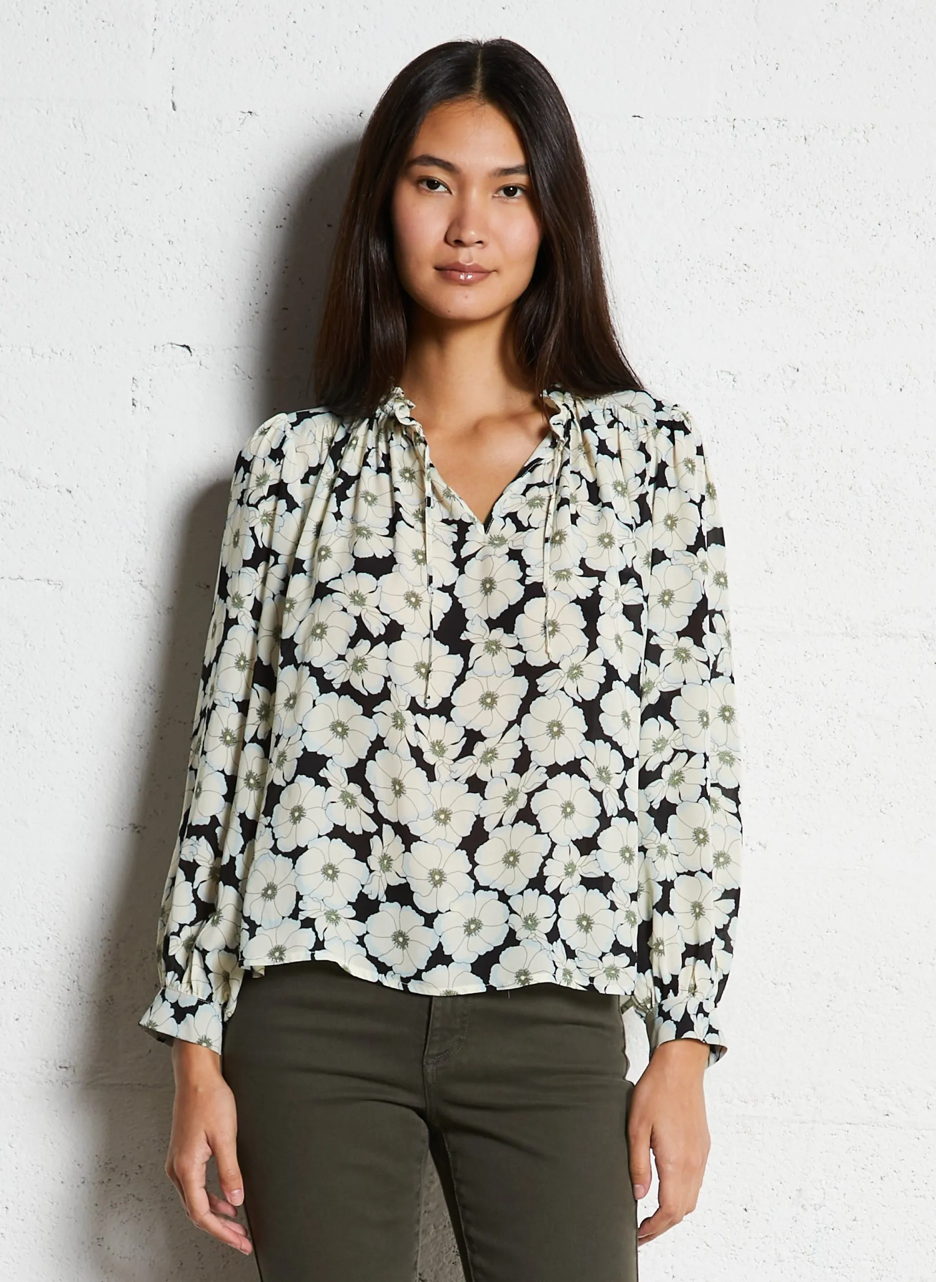 Blouse ample col rond Noir ULYSSIA