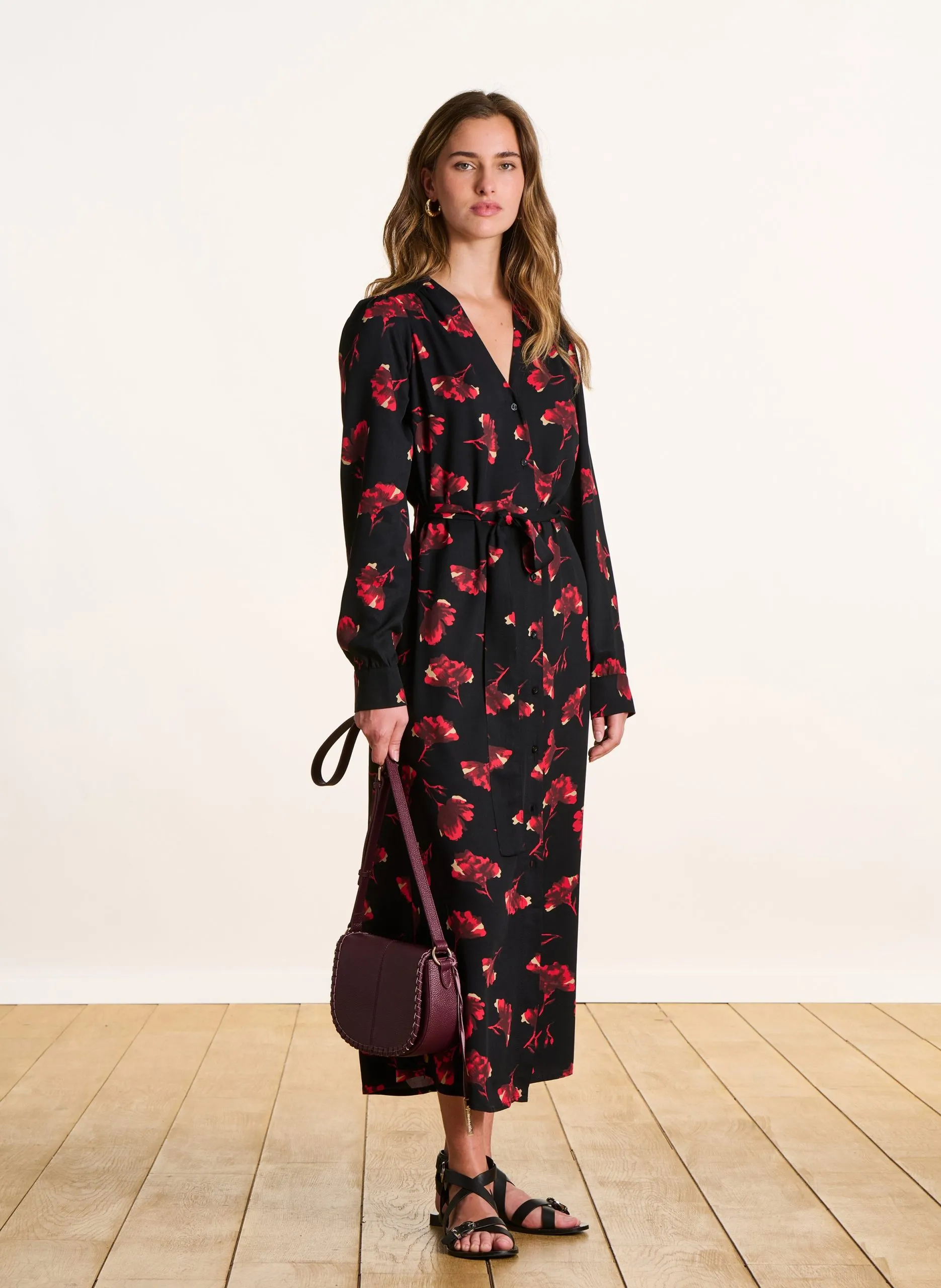 Robe longue fluide col V imprimée Multicolore