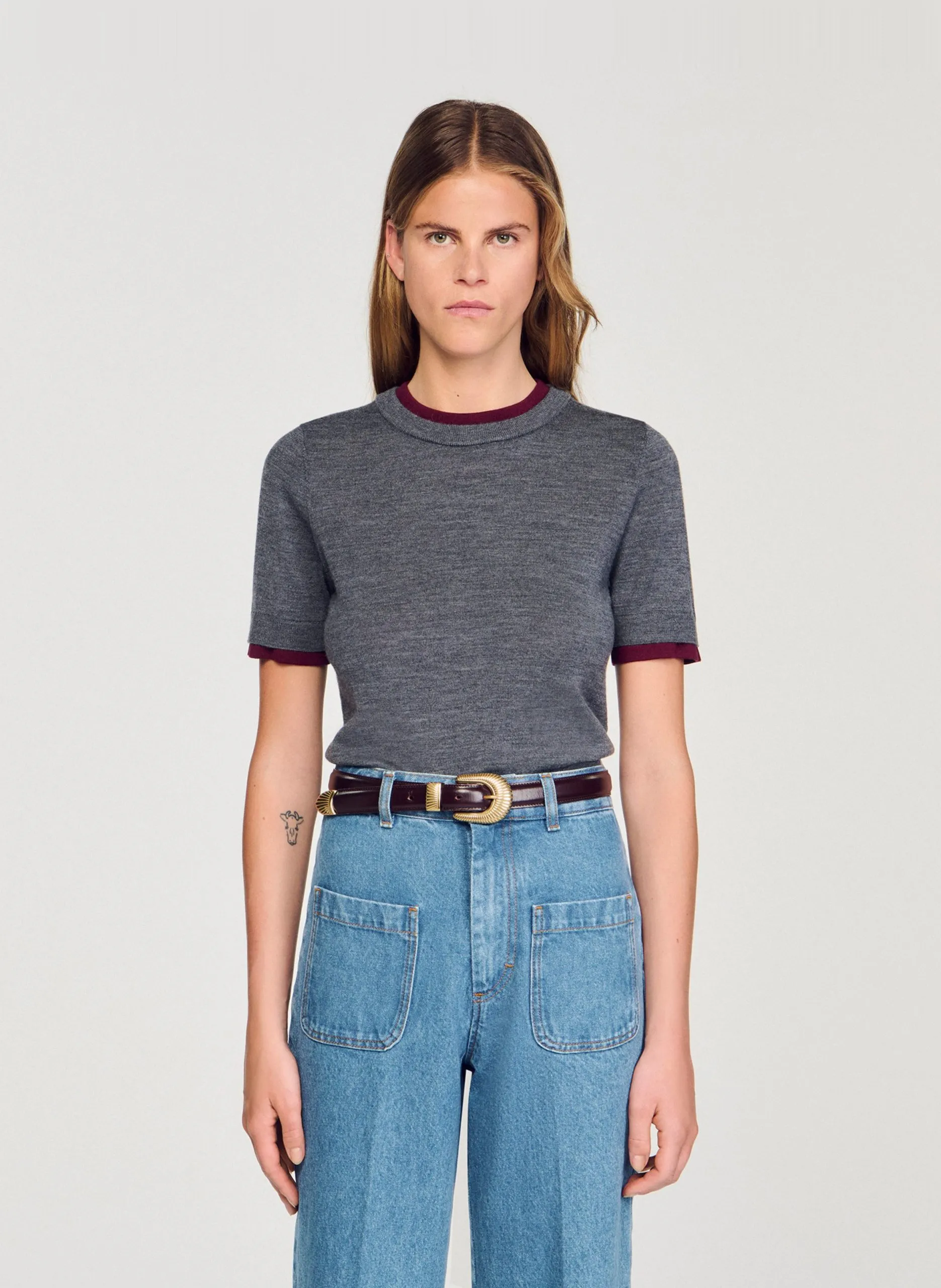 Pull ajusté col rond en laine Gris