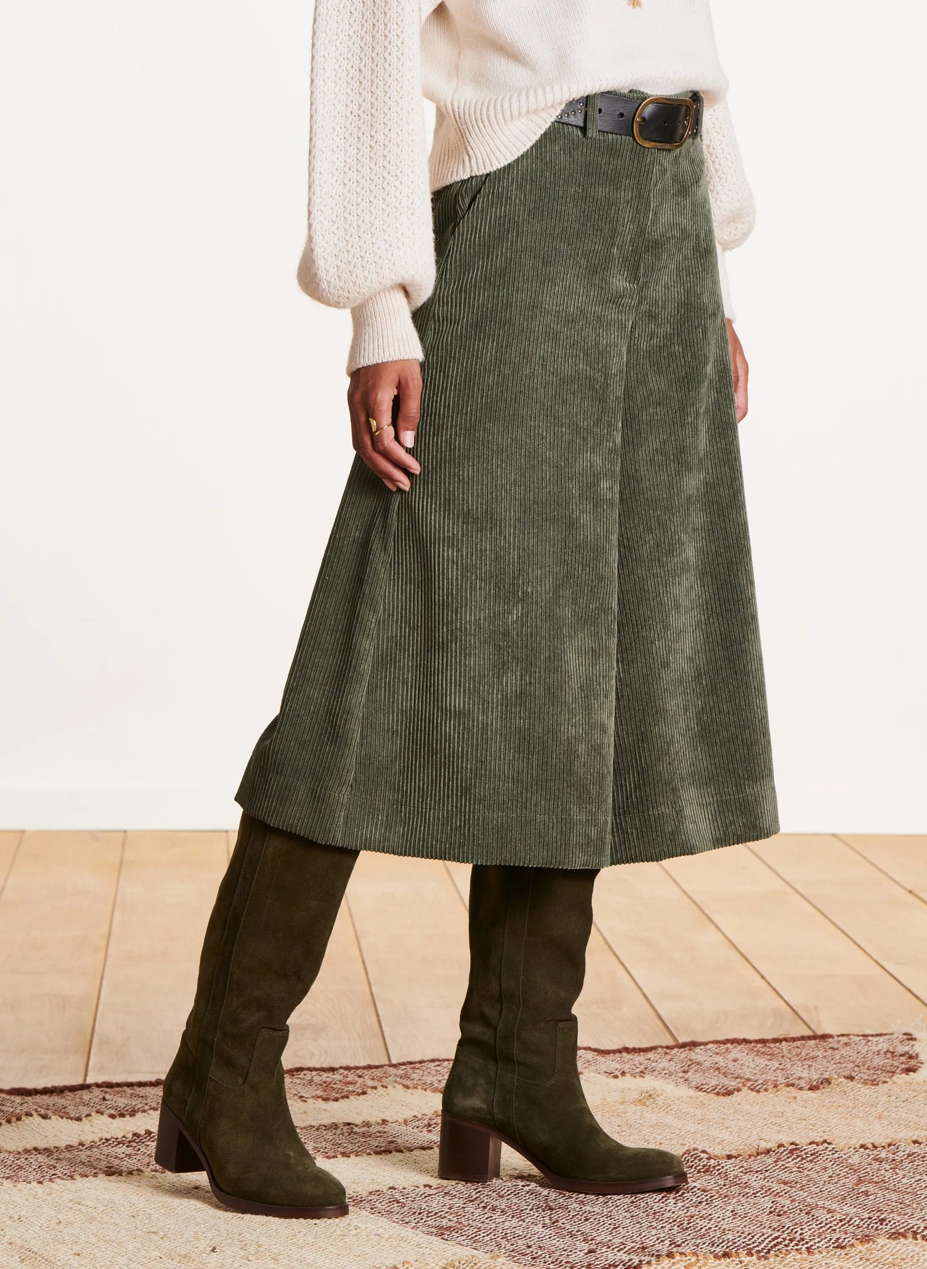 Bermuda large en velours côtelé Vert