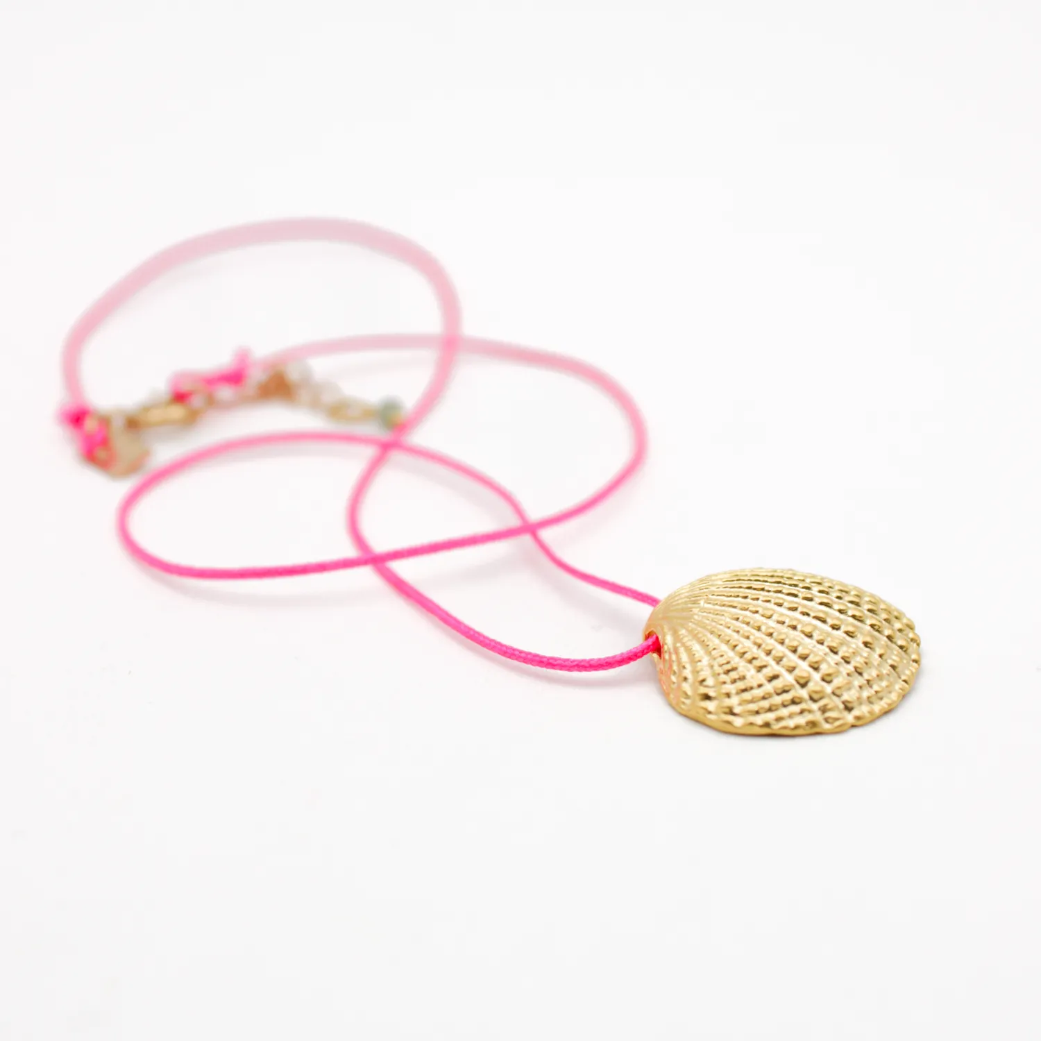 Collier long coquillage - carla Doré