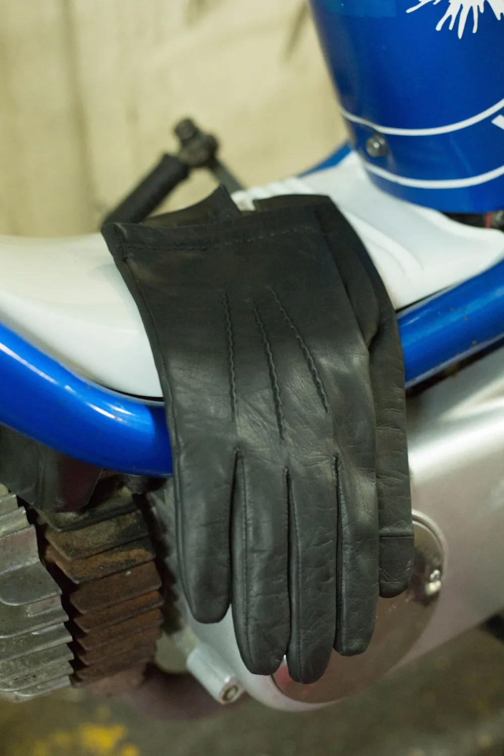 Loic gants en cuir doublés alpaga Kaki