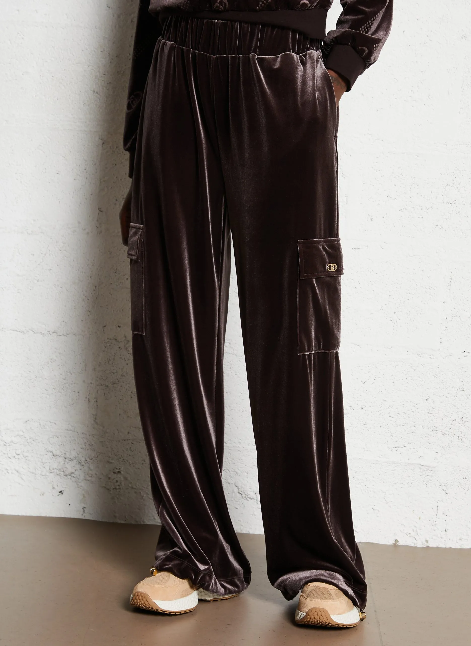 Pantalon large élastiqué en velours Marron