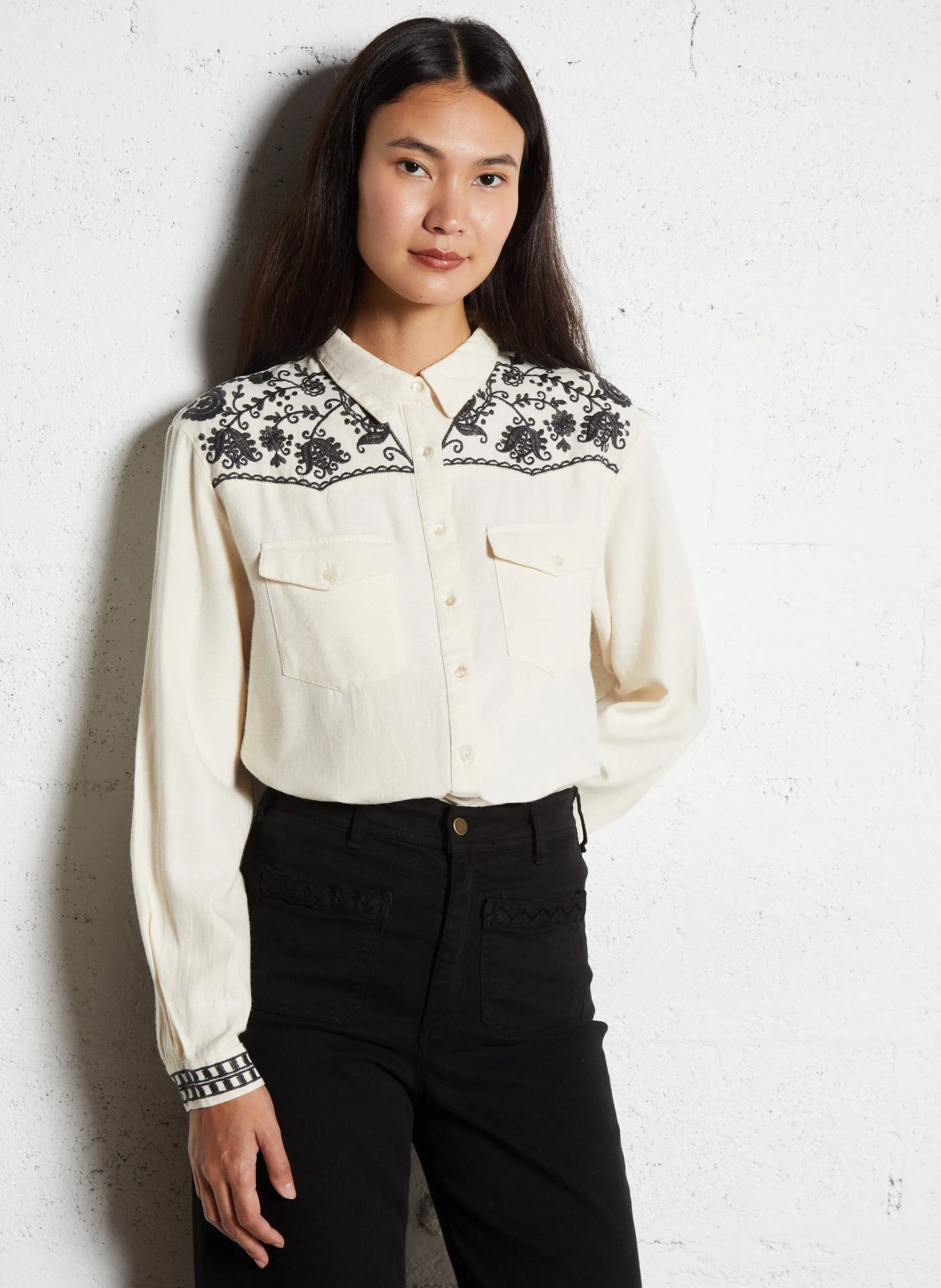 Chemise col classique brodée Noir WESTERN SOUL PATTI