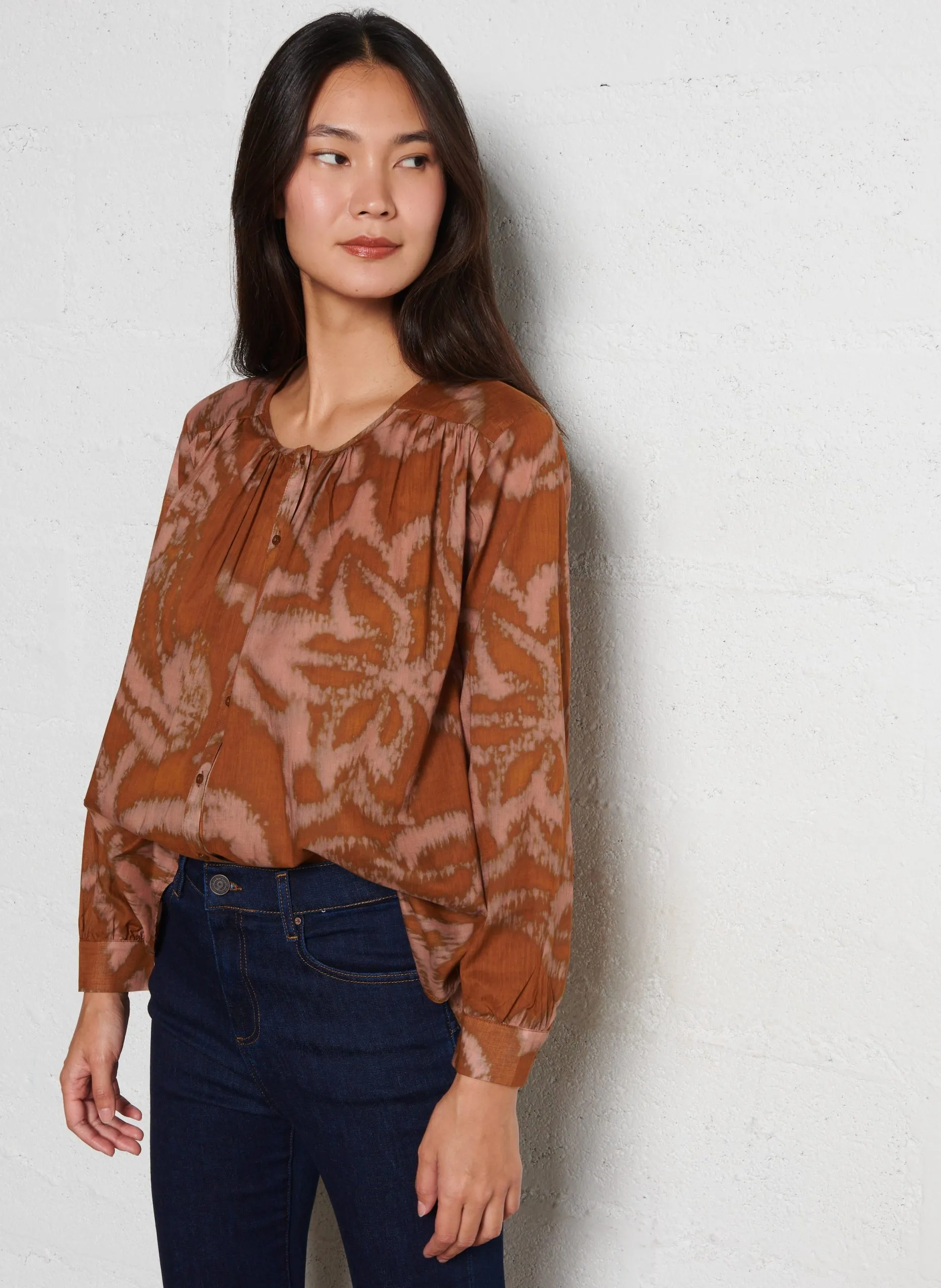 Chemise droite en coton imprimé Beige CALMA